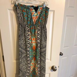 Aztec strapless maxi dress